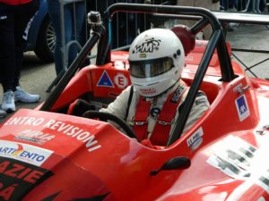 Il pilota Gaetano Piria, conosciuto dagli appassionati come lo scillese volante
