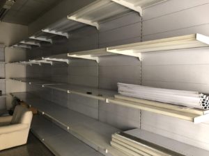 Scilla: volontari a raccolta, domenica mattina arrivano gli scaffali per la Biblioteca